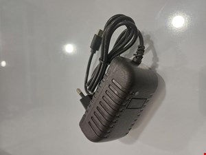 شارژر کارتخوان سیار ME31